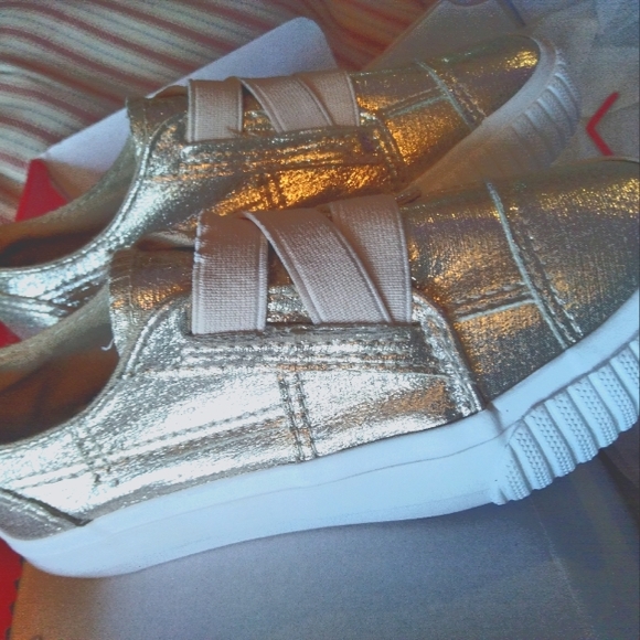 Blowfish Malibu Kids - Rose Gold Cozmic Canvas Size US11, Style #: Bianka-K - Picture 8 of 10